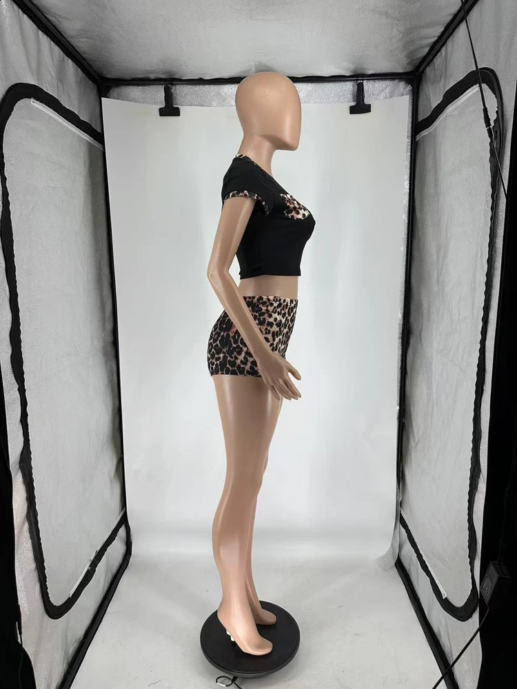 2025 Summer Women 2 Piece Outfits Leopard Print Round Neck Pocket Crop Tops and Mini Shorts Set Girl Casual Sexy Suit 250319