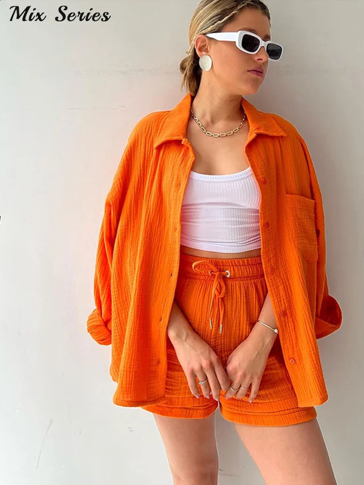 Solid pleated collar top shorts set for women oversized single chest full sleeved shirt lace pants spring womens clothing 250318