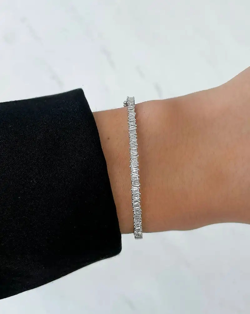 Iced Out Bling 5A Rectangle Cubic Zirconia CZ Cluster Top Quality Fashion Women Sparking Bangle Bracelet 250320