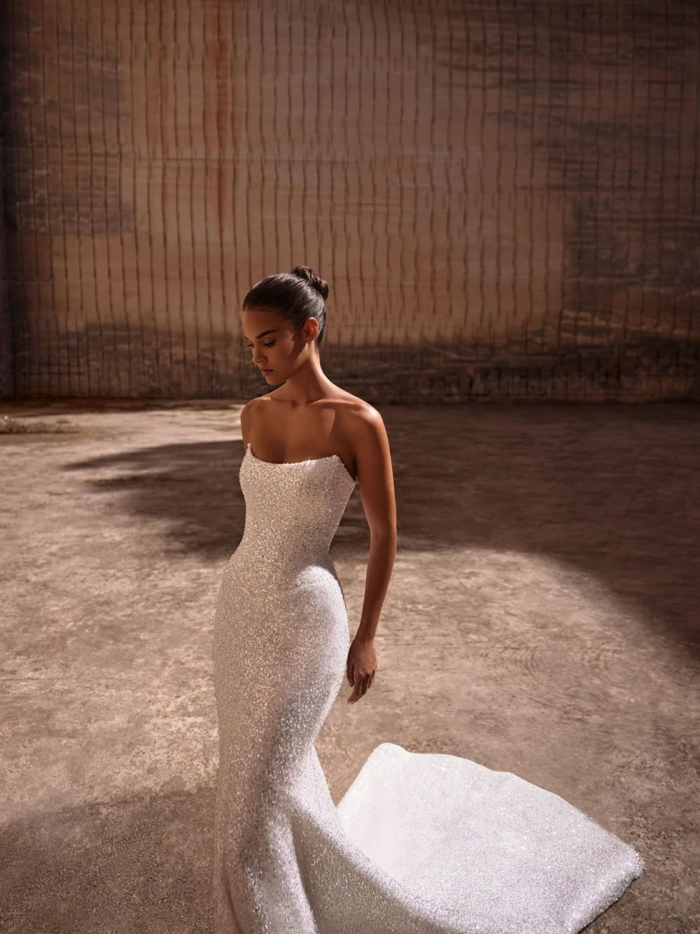 Simple Mermaid Wedding Dress Strapless Sleeveless Backless Bridal Gowns Sequins Detachable Train Dresses Custom Made vestidos de novia