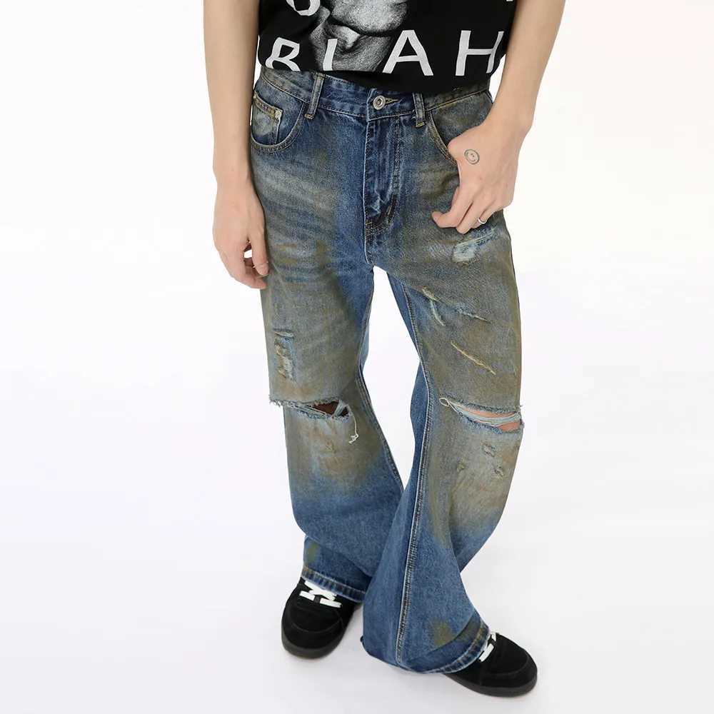 Retro Broken Harsh Wide Leg Denim Jeans Wear Hip Hop Spray Paint Printed Burst Jeans Mens Slim Trend 2025T250319