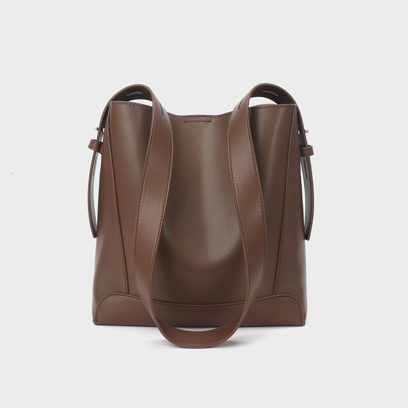 Women S Large Capacity Korean Lazy Style Diagonal Cross Versatile Women S New Leather Shoulder Commuting Bucket Bag Shoulder Bags