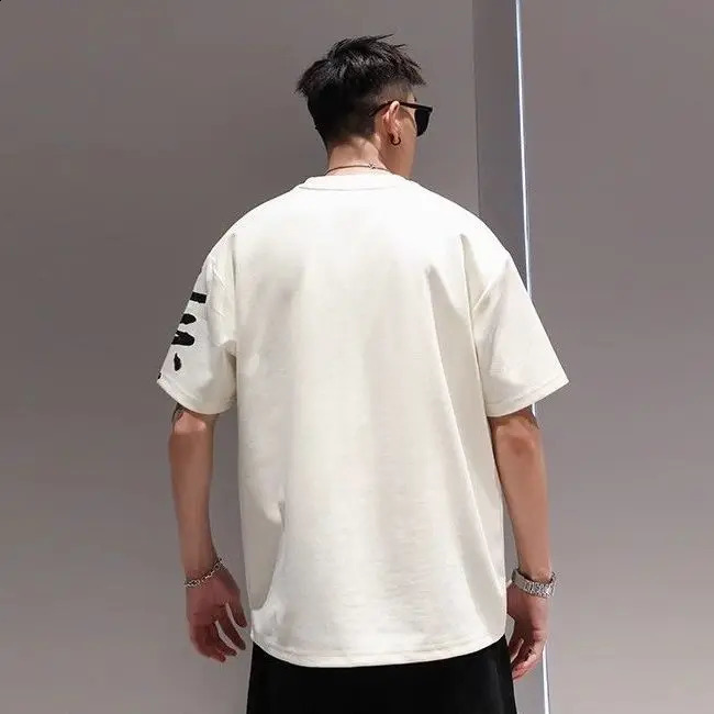 Cotton Letters Doodle Print Tshirt Men Summer Trendy Fashion Trend Top 250312