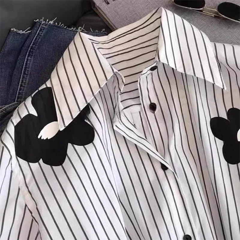 Turn-down Neck Flower Stripe Long Sleeved Loose Shirt And Blouse In Clothing Top Casual Single Breasted Office Lady White 250320
