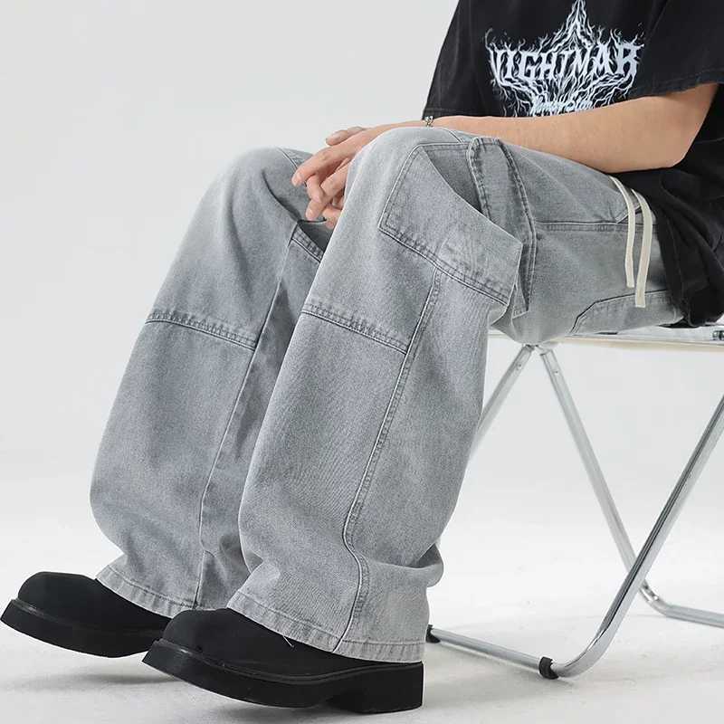 New Mens Work Jeans Spring Collection Elastic Waist Work Pants Loose Straight Wide Legs Street Hip Hop Backpack Fashion PantsT250319