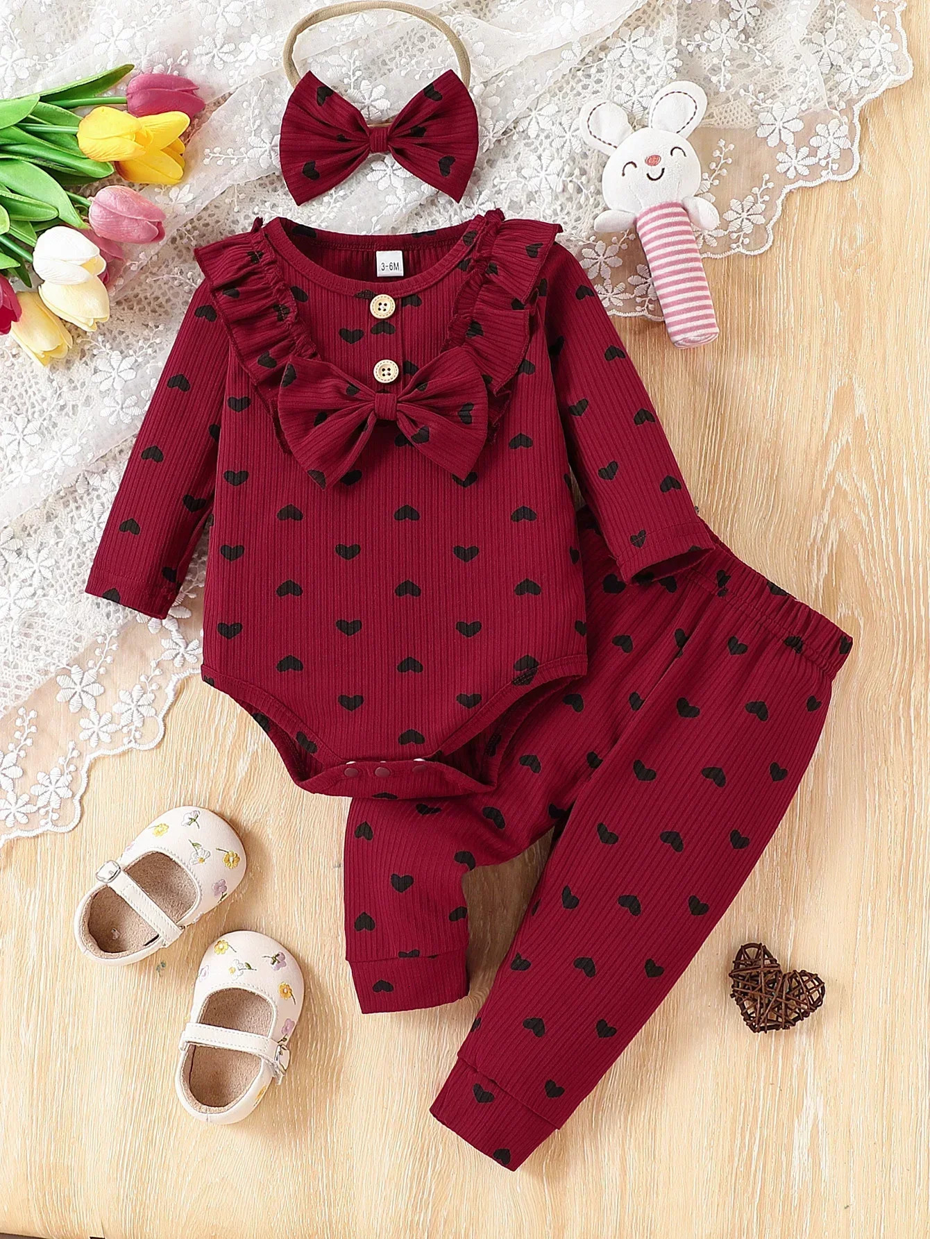 3PCS born Baby Girl Clothes Set with Heart Print Romper Pants Headband Infant Outfits 250319
