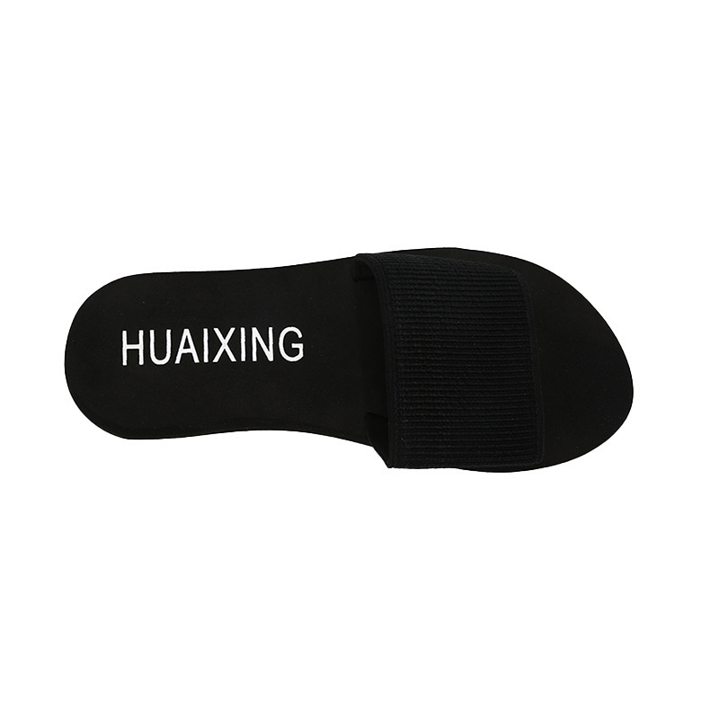 2025 Summer New Cool for Women Anti slip and Wear resistant Beach Shoes Elastic Thick Bottom One Word Slipper
