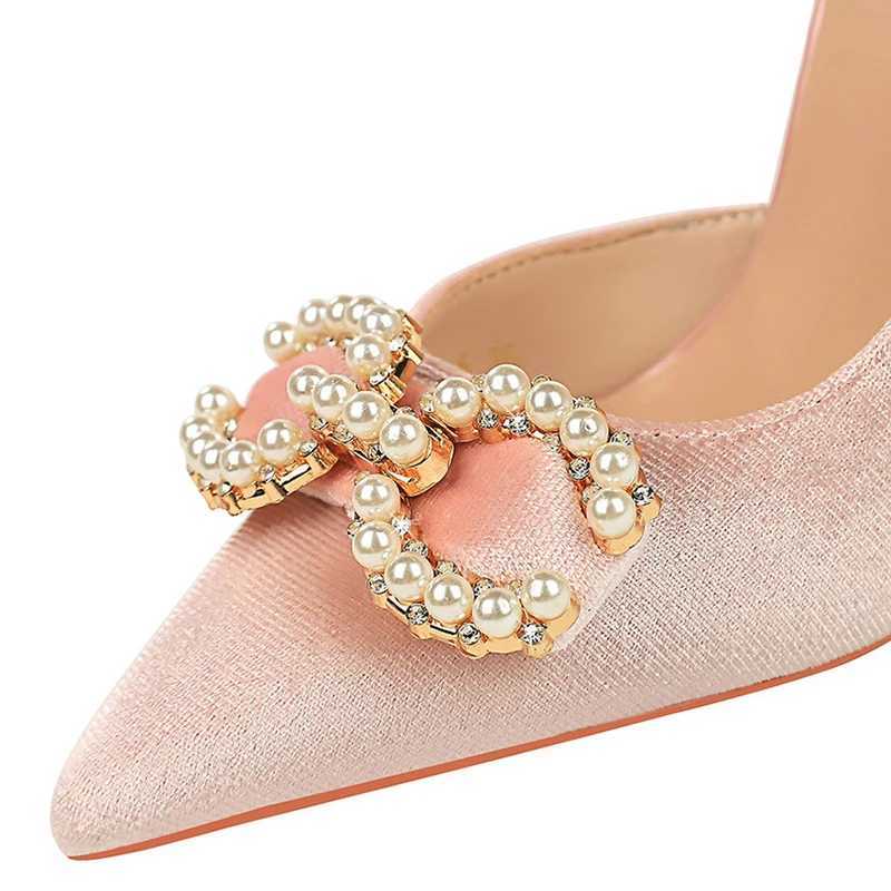 Party pump 10.5cm thin high shallow toe Witt side hollow pearl Rhine buckle womens shoes Y250319