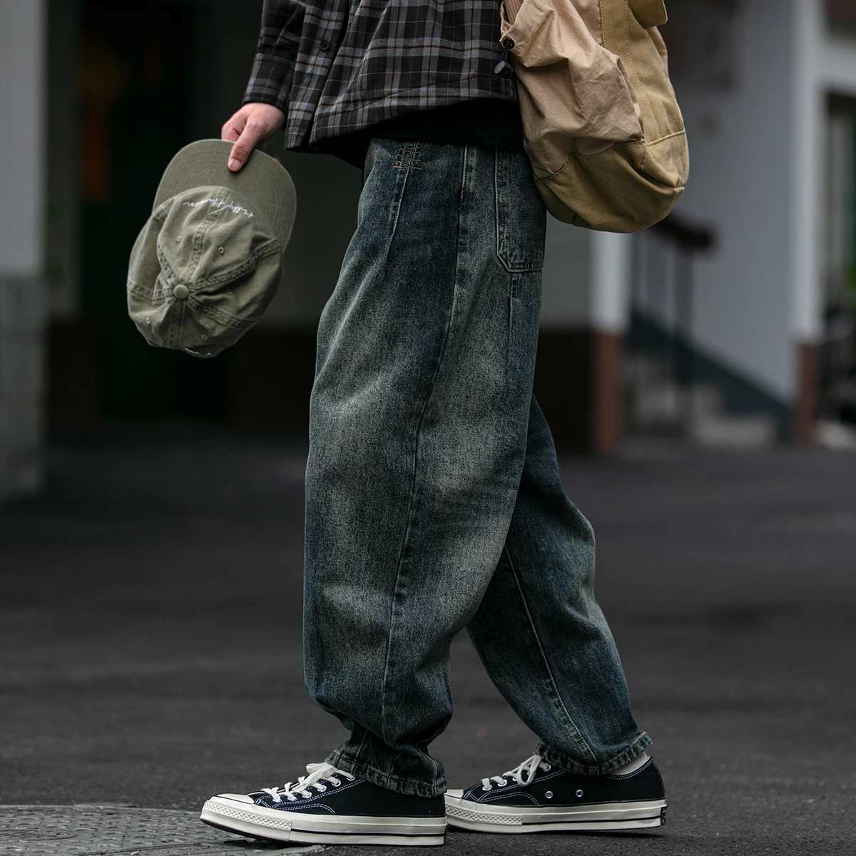 American retro high-quality denim cargo pants mens street clothing loose ice skating jeans Harajuku casual harem mens clothingT250319