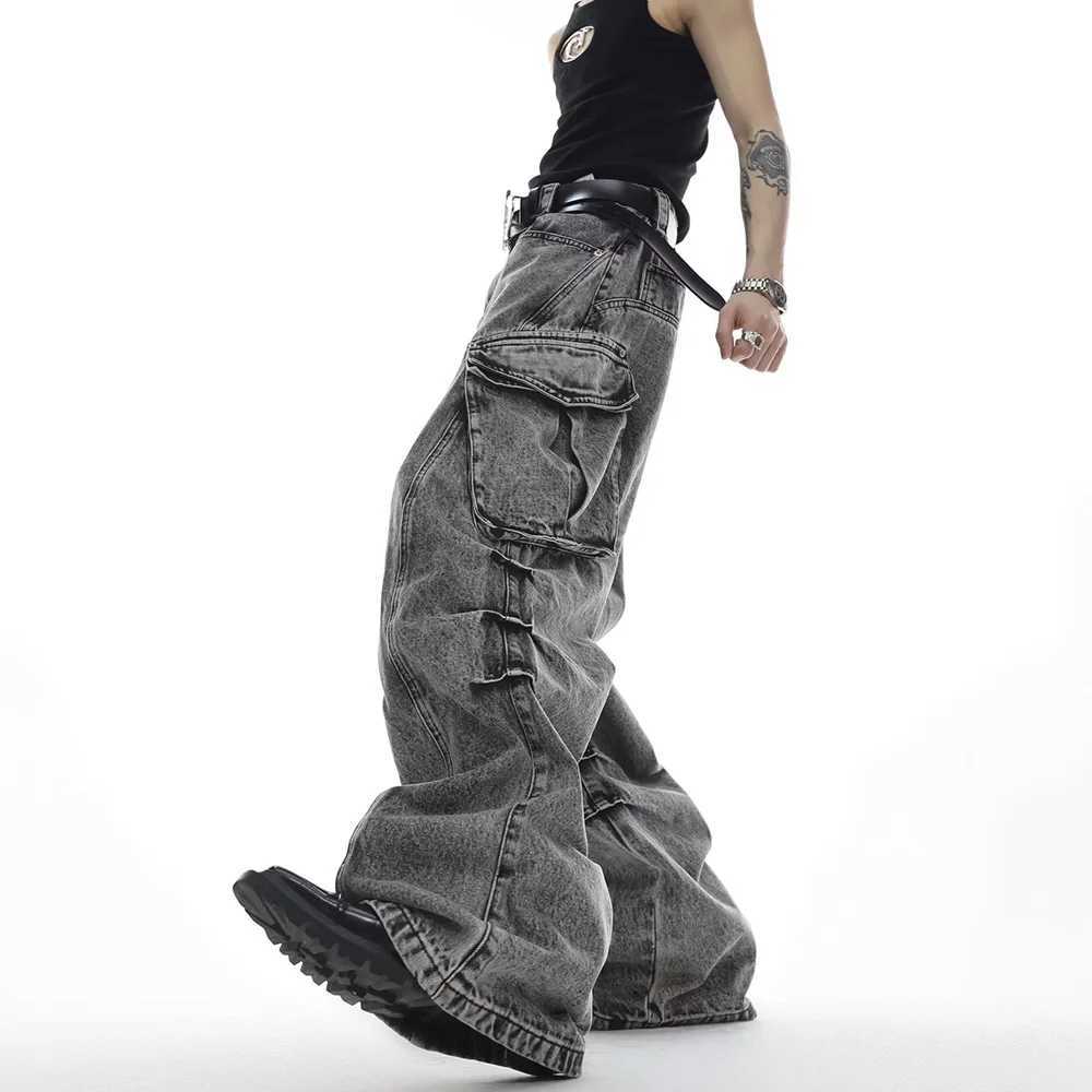 Mens Y2k washed hazardous workwear jeans street style large pockets side wrinkles teenage trend personalized straight jeans 2024 new modelT250319
