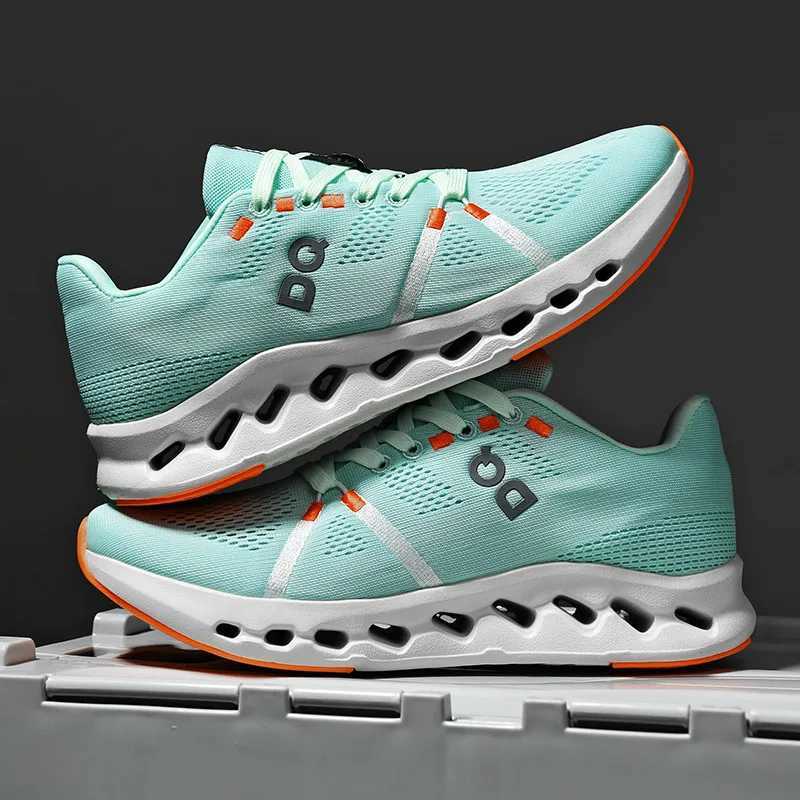 Luxury mens sports shoes summer lightweight mens mesh breathable shoes mens outdoor platform running shoesW250320