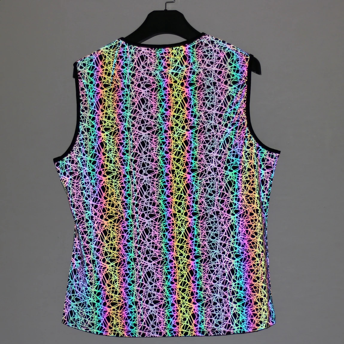 Summer Men Women Colorful Reflective Sleeveless T Shirts Y2K Harajuku Personality Printed Knitted Vest camisetas t-shirt 250318