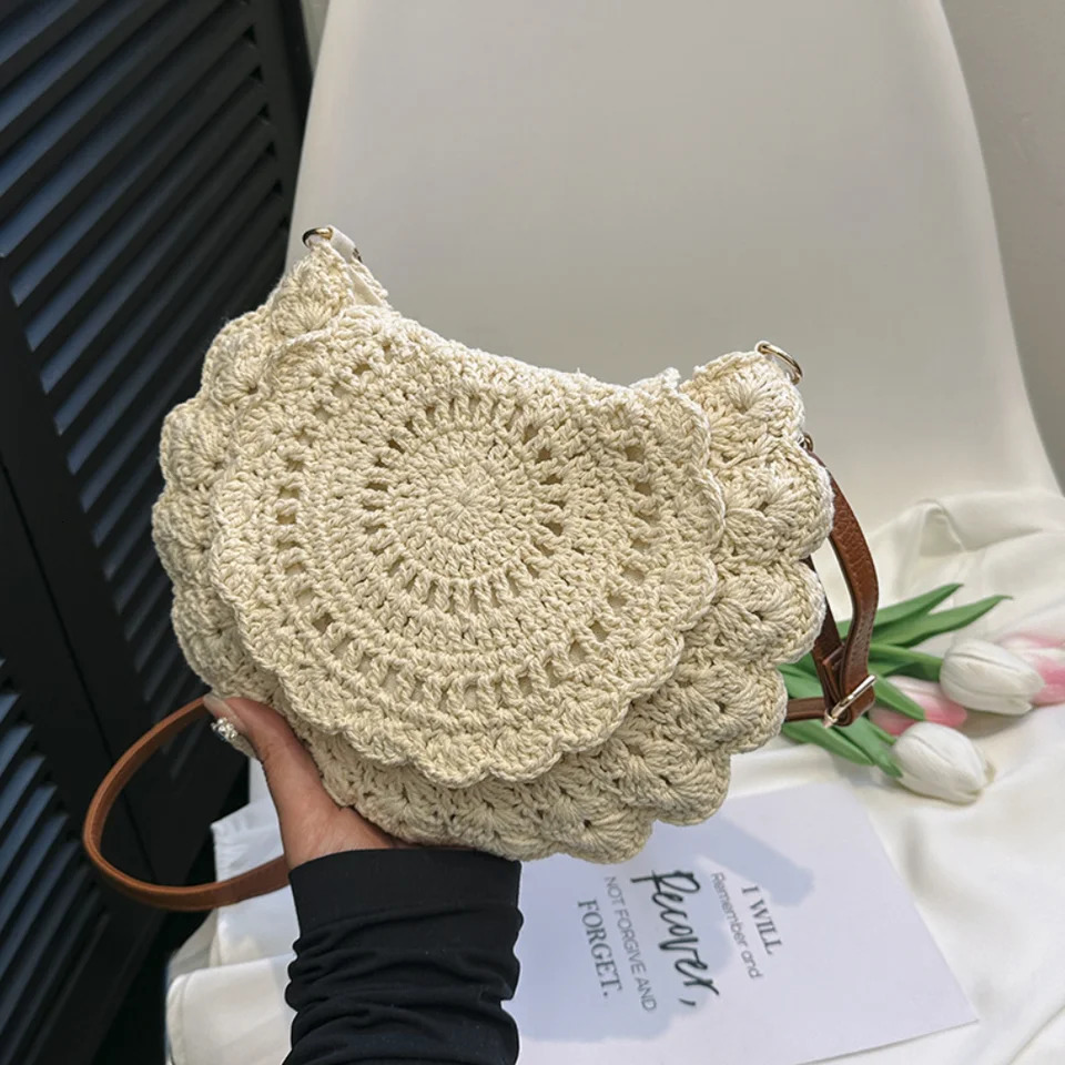 Fashion Hollow Woven Shoulder Bag For Women Handmade Cotton Thread Crochet Crossbody Bag Summer Beach Bag Flip Button Handbag 250314
