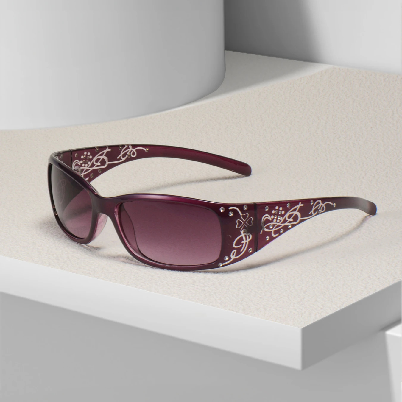 Pattern Decoration Diamond-encrusted Square Frame Sunglasses retro Style Daily Classic fashion Ladies Vacation Travel Glasses 250320