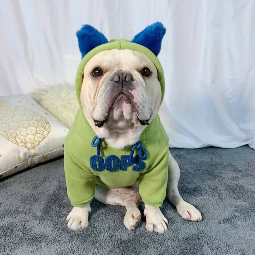 Fashion Letter Print Dog Cover Sweatshirt Warm and Soft Pet Hoodie CottonPolyester Comfortable 250318