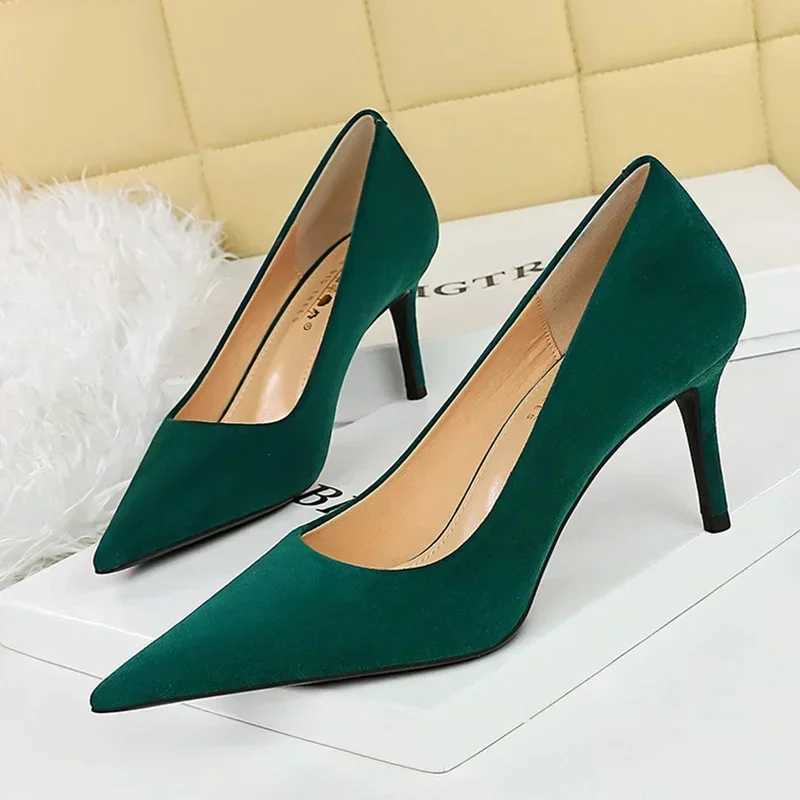 New temperature simple grammar disposable mud pump elegant 7cm thin high H-point toe womens shoes plus size Y250319
