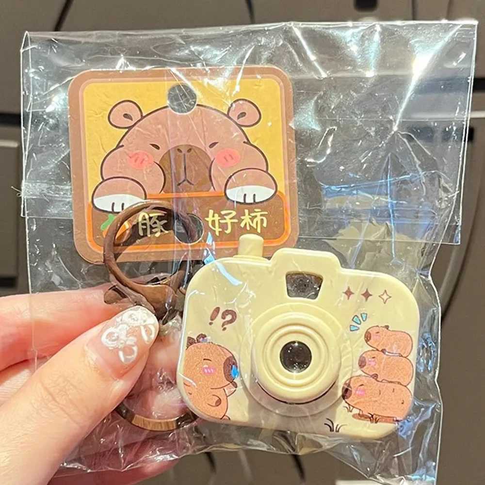 Capybara glowing projection camera toy keychain creative cartoon cute Capybara bag pendantXJ250319
