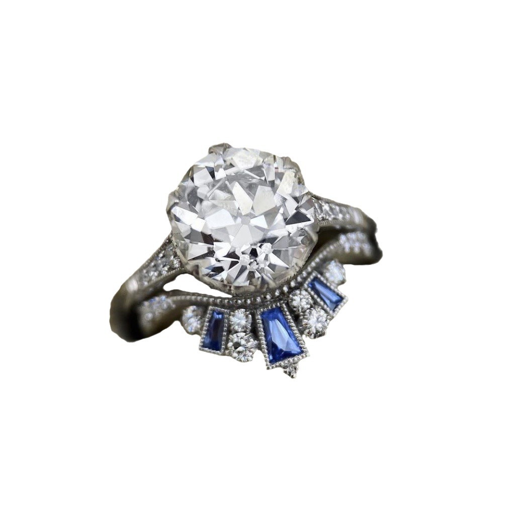 Engagement Ring with Zircon Inlay Modern and Chic Fashion Accessory for Her Perfect for Proposals and Special Occasions
