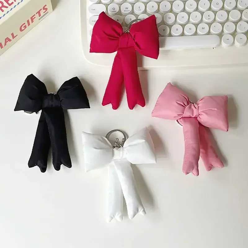 Cute 3D filled bow keychain Y2K sponge bow keychain charm fashionable pink pocket pendant backpack hanging jewelry decorationXJ250319