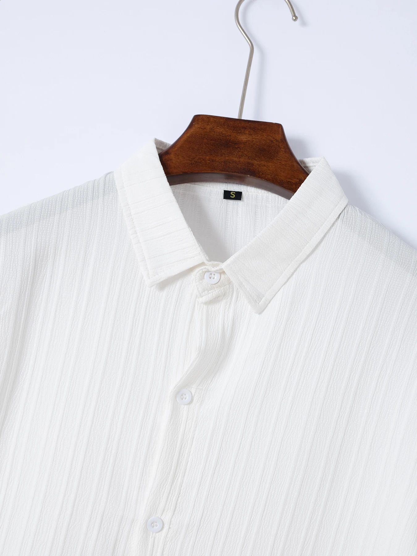 2024 style Summer Mens Fashion Beach Suit Outdoor Sports Casual Shirt Solid color Loose Short Sleeve Shorts twopiece 250319