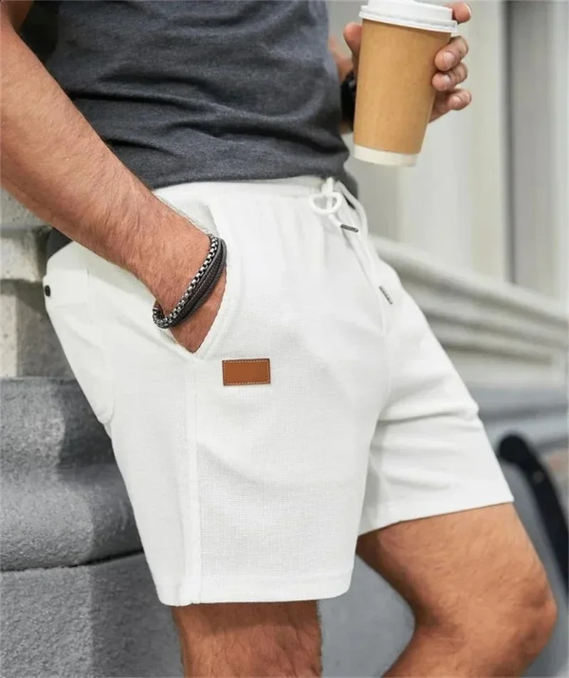 2024 Summer Solid Color Outdoor Sports Shorts Breathable Loose Fitness Training Mens 250312