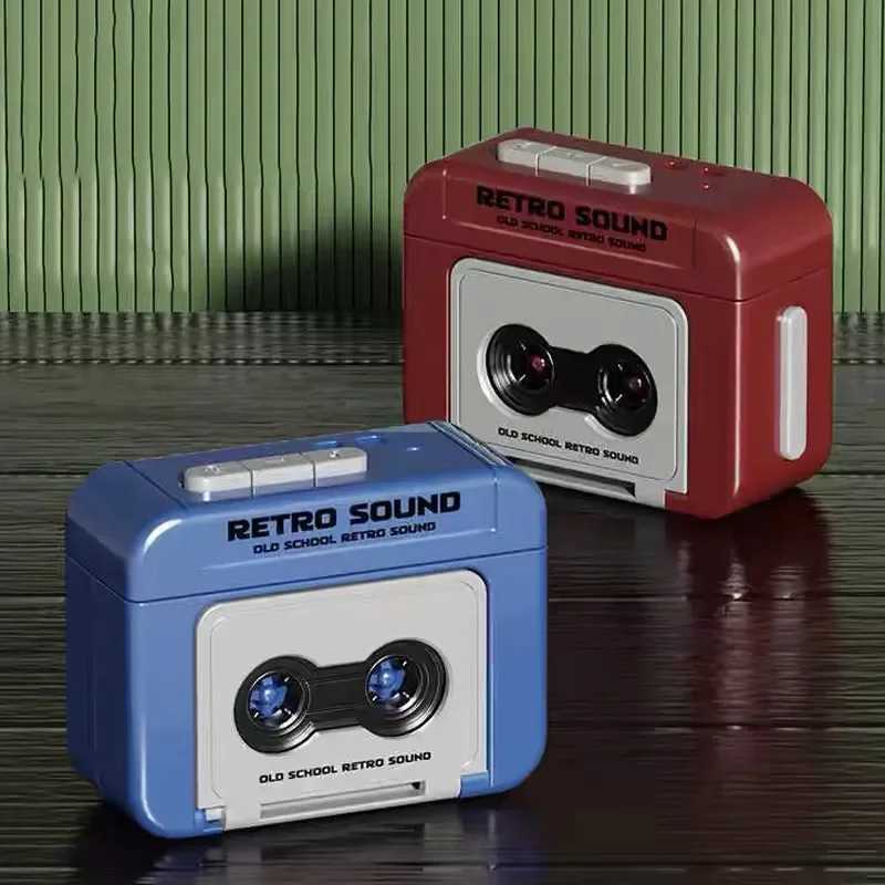 Retro Recorder Mini Portable Fun Music Box with Sound Stress Relief Decoration Keychain Backpack Pendant Gift for FriendsXJ250319