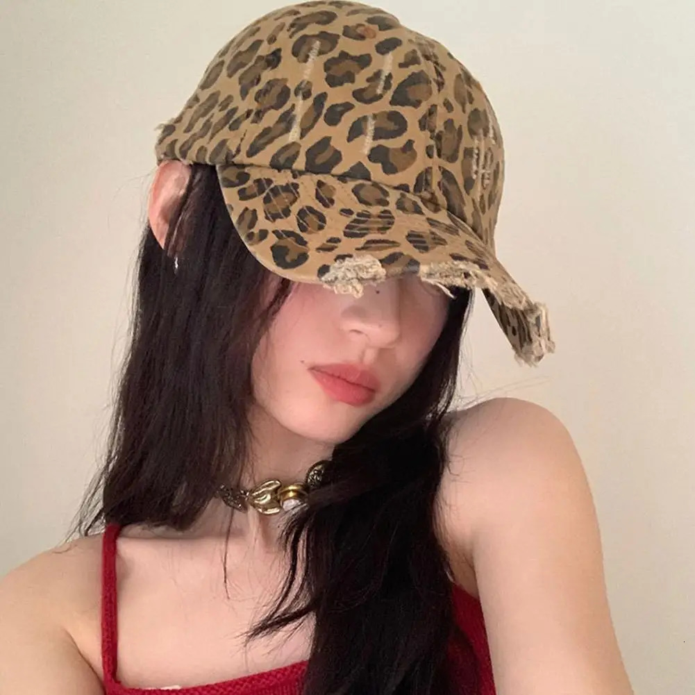 Unisex Leopard Print Baseball Caps Spring Autumn Outdoor Adjustable Casual Hats Sunscreen Hat Outdoor Sport Hats Accessories 250320