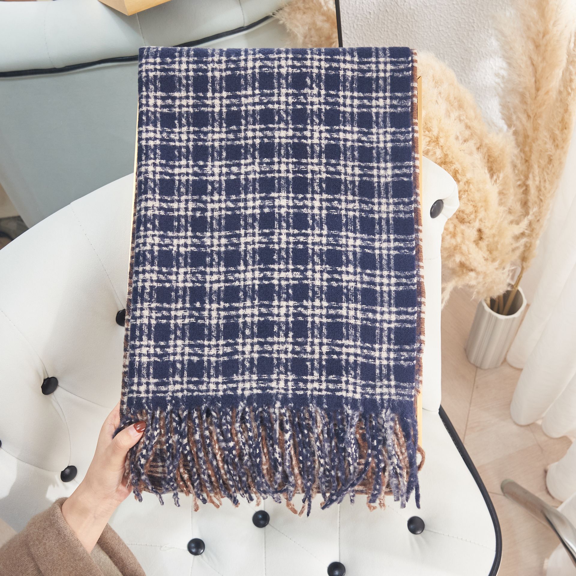 K178 Autumn and winter high-end Internet celebrity double-sided color matching well-shaped scarf Korean street atmosphere imitation cashmere warm scar