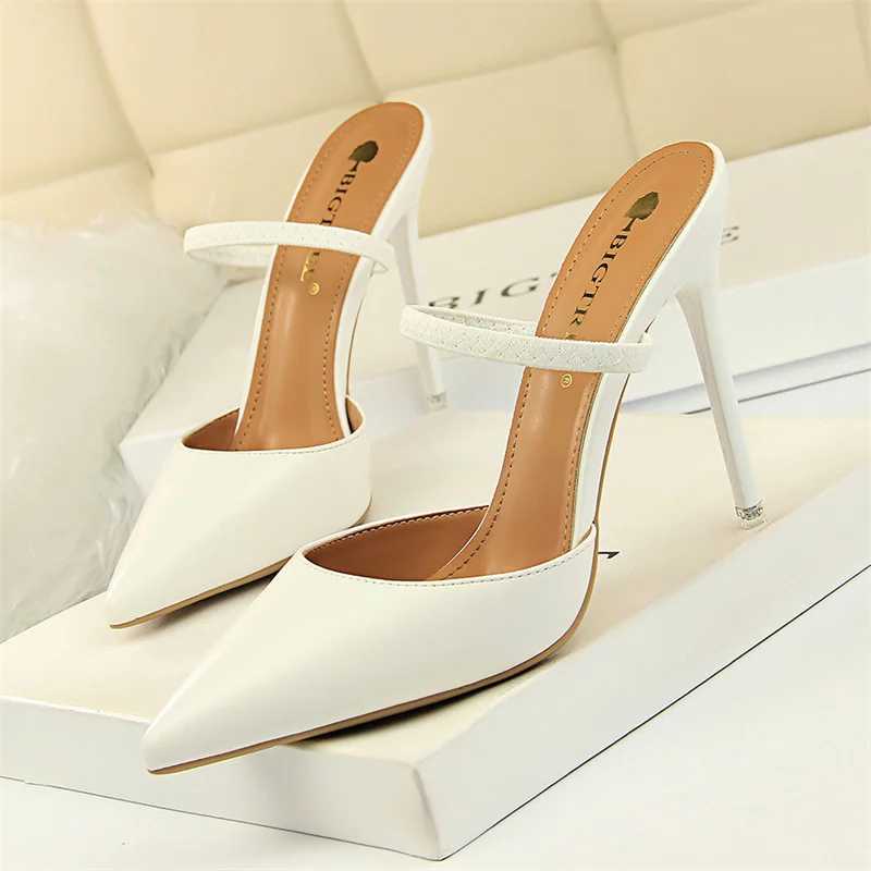 Summer Simple Wen Shallow Mouth Thin High H Mes Slingbacks Slippers Pointed Toe Hollow Wedding Slip Pump Shoes Y250319
