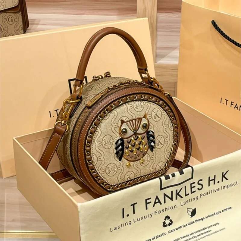 Women's Handbag Light Brand Handheld Round New 2025 Premium Genuine Leather Shoulder Designer Retro Crossbody Bag