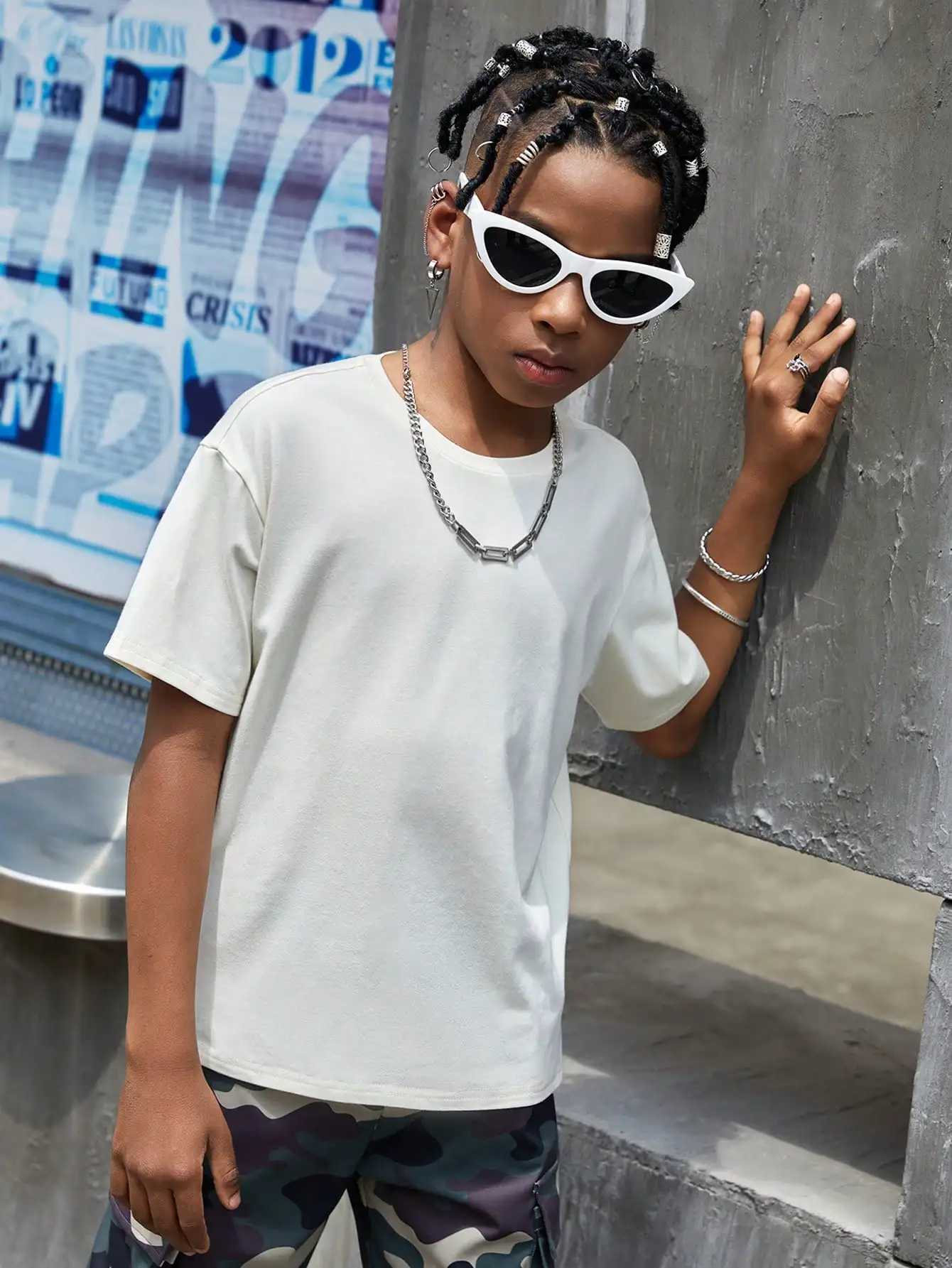 Summer hot selling casual round neck outdoor short sleeved text boy slogan and cartoon face printed T-shirtT250320