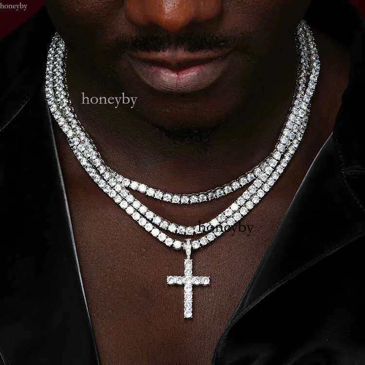 Ready to Ship Jewelry 3mm 4mm 5mm VVS Moissanite Dia Sier Material Cross Pendant for Hip hop Mens