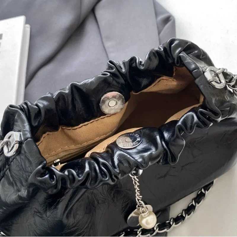 Y2K Millennium Bag Women 2025 New High Sense Shoulder Bags Summer Chain Bag Fashion Bucket Bag Messenger Bags Purses Handbags Y250319