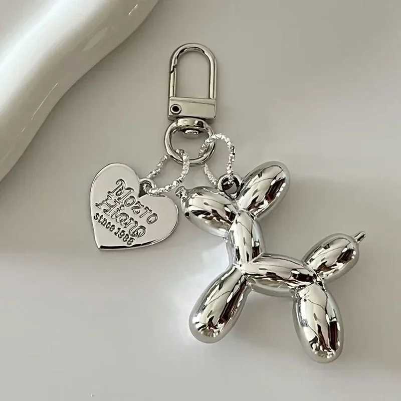 Fashion keychain punk balloon dog womens keychain bag pendant jewelry girl car keychain accessoriesXJ250319