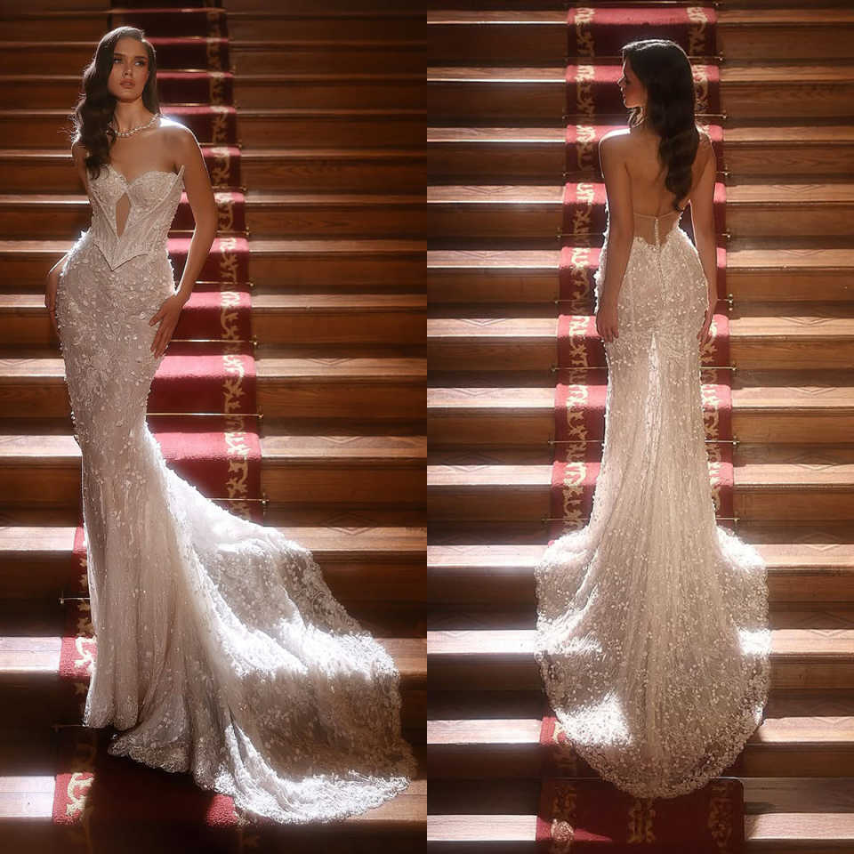 Tulle Mermaid Bridal Gown Illusion Neckline Appliques Elegant Wedding Dresses Vintage Bridal Gowns Robe De Mariage Sheath Sheer Back Customized Dress 