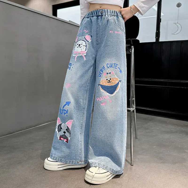 2024 Cartoon Fashion Pattern Jeans Suitable for Girls Loose Straight Jeans Cute Printed Children Spring and Autumn Korean Style Long TrouserT250326
