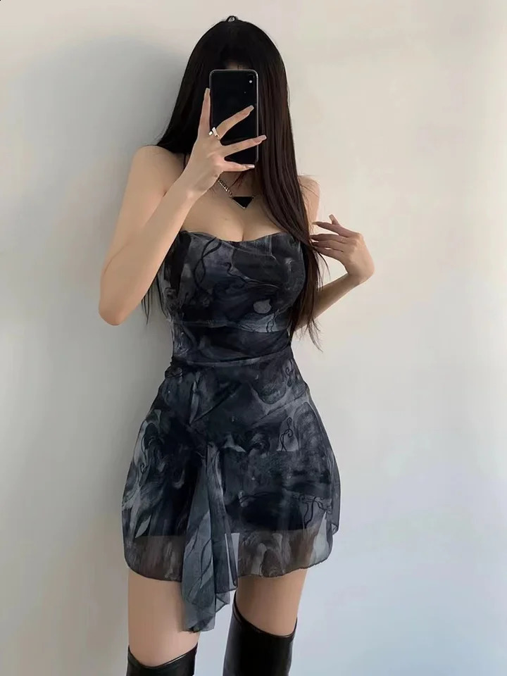 Summer sleeveless A-line dress womens short skirt net sexy spicy girl cross without back irregular print with dress party night 250317