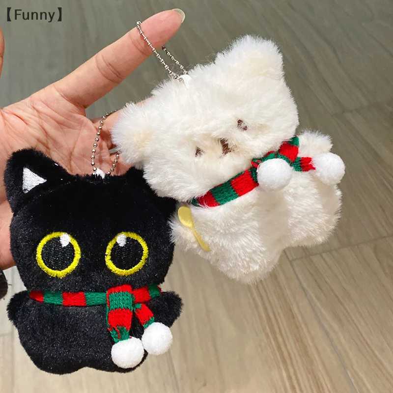 1 cartoon cute otter with fish/cat dog plush keychain creative Kavay keychain backpack hanging decorationXJ250319