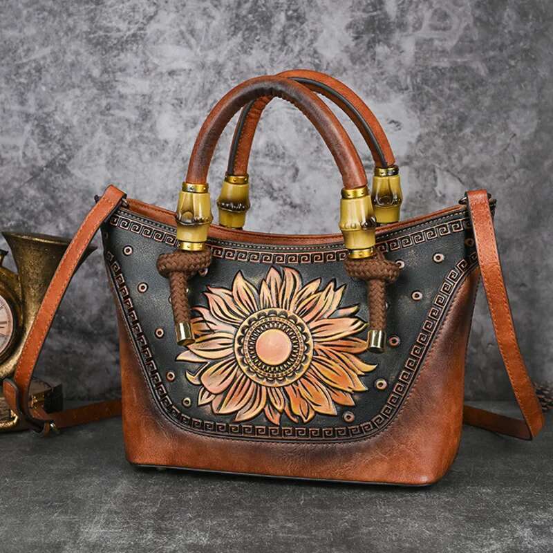 MOTAORA Vintage Emed Leather Handbag For Women's 2025 New Large Capacity Shoulder Bags Lady Purse Mobile Phone Crossover Bag