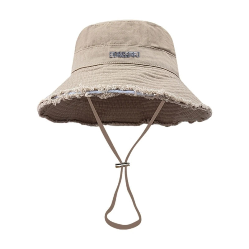 Youth Frayed Bucket Hat Summer Folding Fishermans Hat with Adjustable Chin Rope UV Protection Hat Suitable for Friends and Families 250319