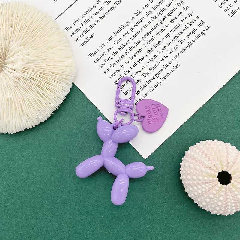 Fashion and Art Trends Jelly Balloon Dog Colored Acrylic Keychain Bag Pendant Cartoon Creative Love Dog Pendant KeychainXJ250319