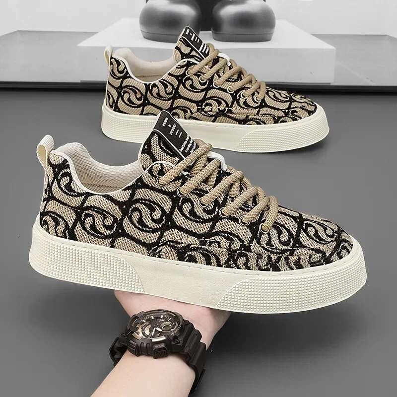 2025 New Men's Spring Collection Canvas Low cut Casual Board Shoes Designer Fashionable Sports Shoes Sports Shoes Men's Casual Shoes