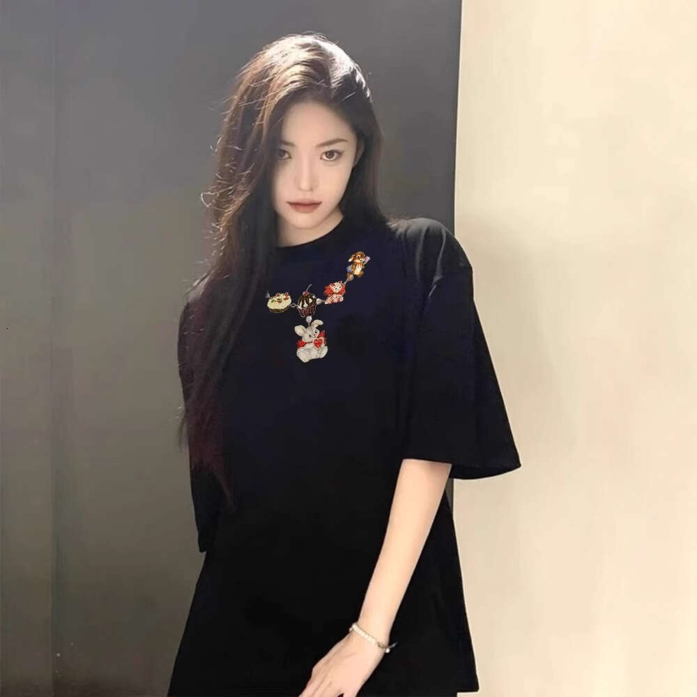 Top Shirts for Women Designer 100% Pure Cotton American High Street Shoulder Short Sleeved T-shirt for Women in Summer 2025 New Niche Lazy Design Top