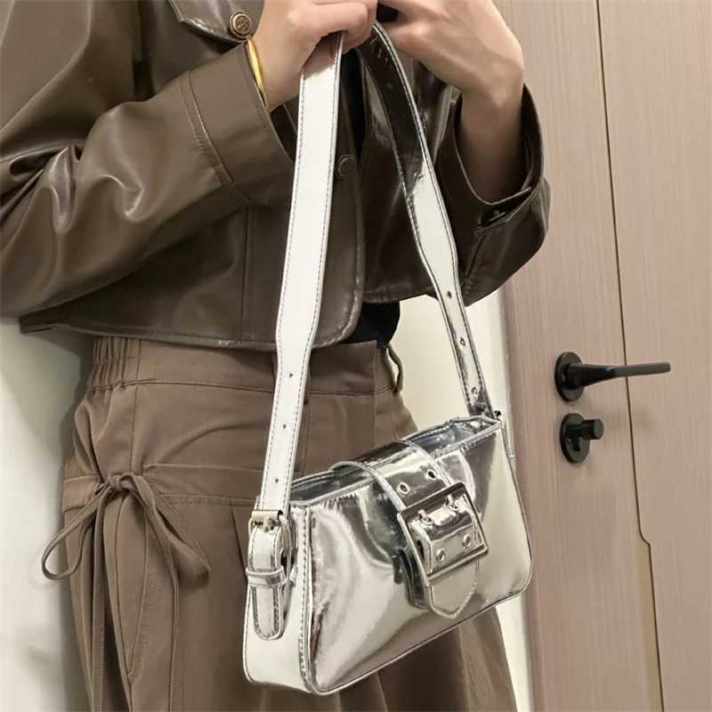 Luxury Designer Womens Handbag Laser Arm Bag Brand Shoulder Bag Silver Fashion Womens Handbag Shopping Bag Y250319