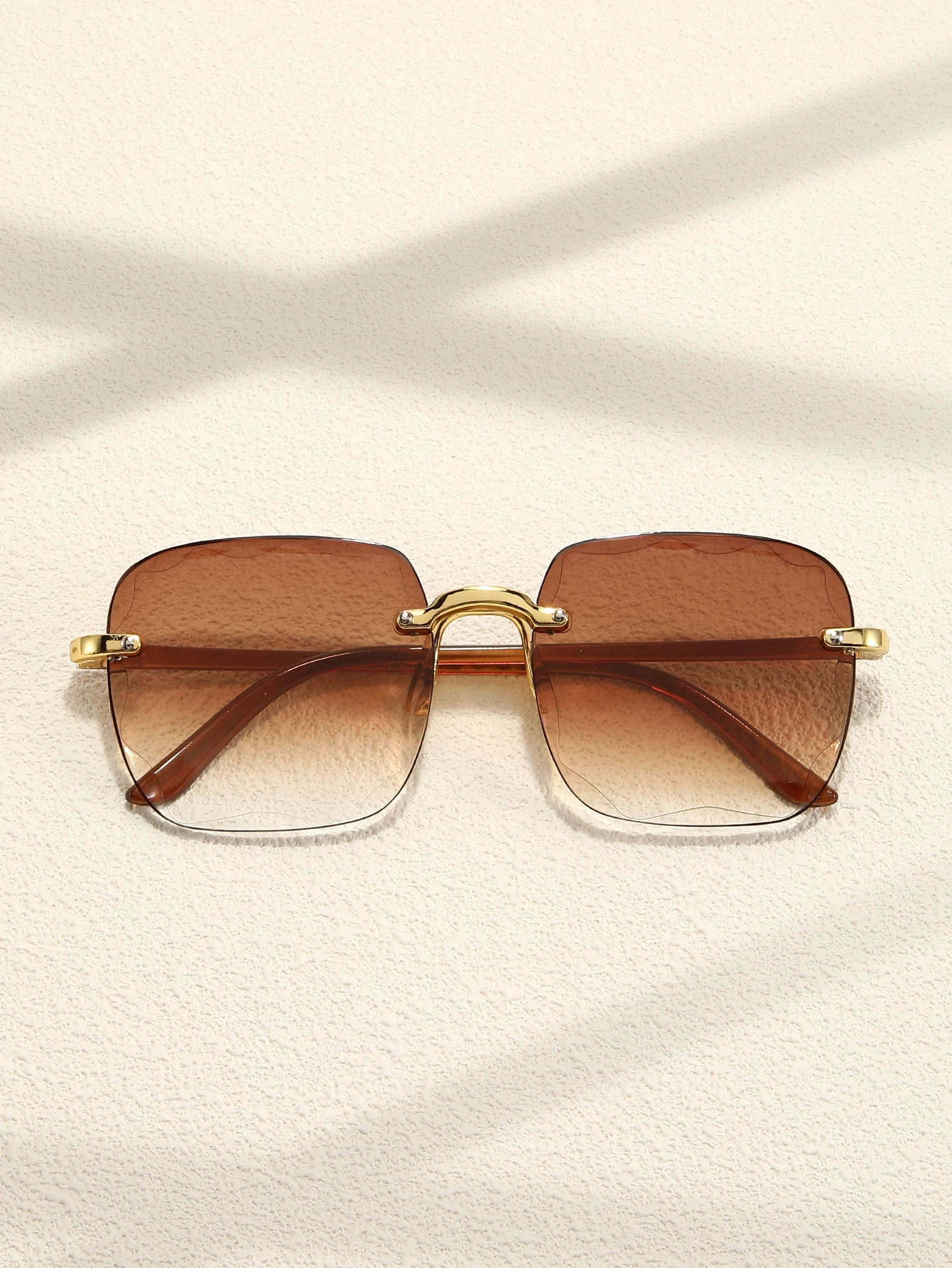 1PC Retro Frameless Trimmed Square Fashion Glasses Ladies Gradient Glasses Outdoor Travel Sunglasses 250320