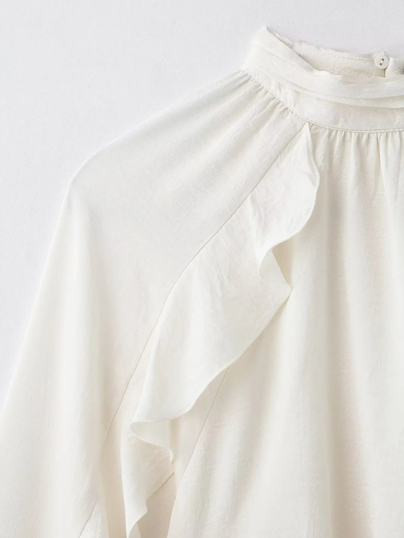 Spring 2025 Ruffle Folding Shirt Womens Elegant Top 250319