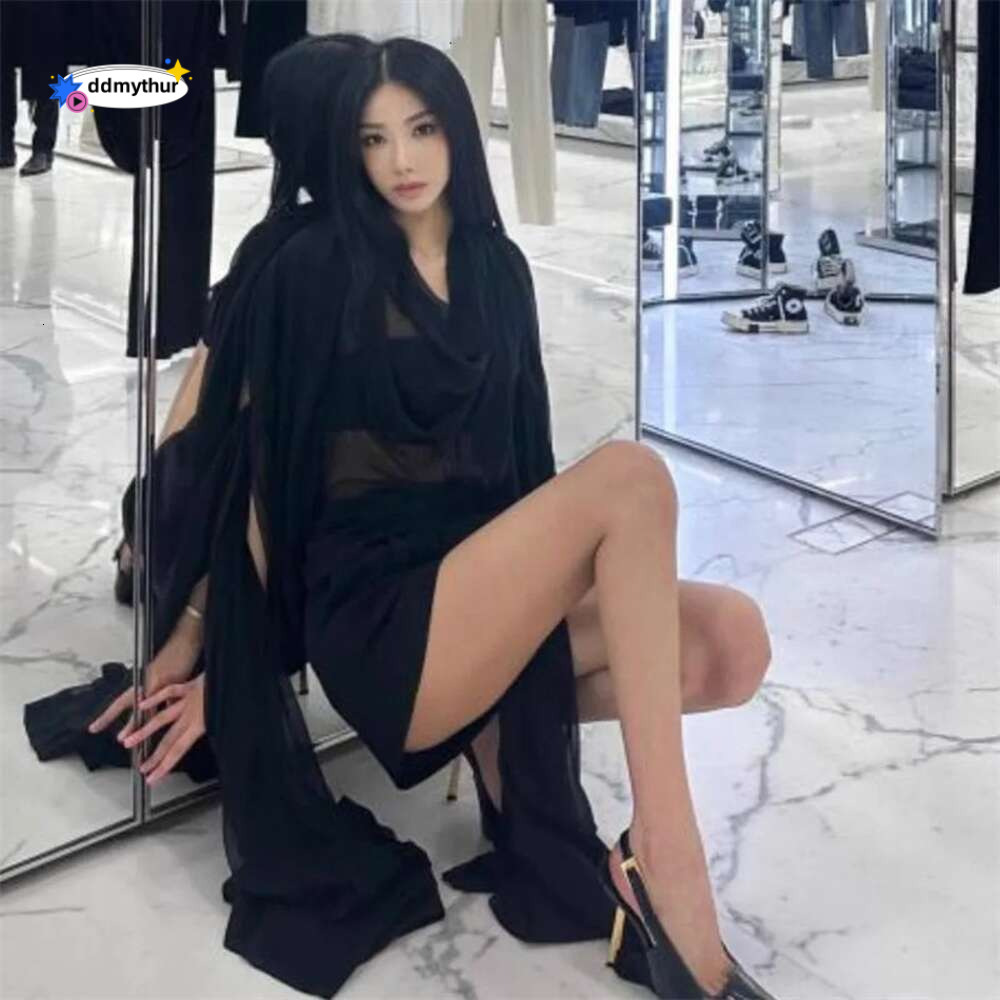 24 Early Spring Small Gold Bar Sandals, Shallow Mouth Square Head, Lacquer Leather Side Hollow Headband, Super High Heel, Metal Buckle, Pointed Fashio