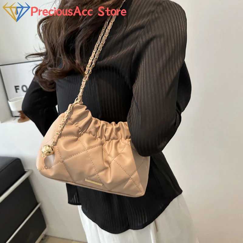 Fashionable pleated design plain Pu ten font womens bag casual chain shoulder strap bucket shoulder bag used for giving gifts Y250319