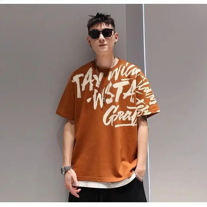 Cotton Letters Doodle Print Tshirt Men Summer Trendy Fashion Trend Top 250312