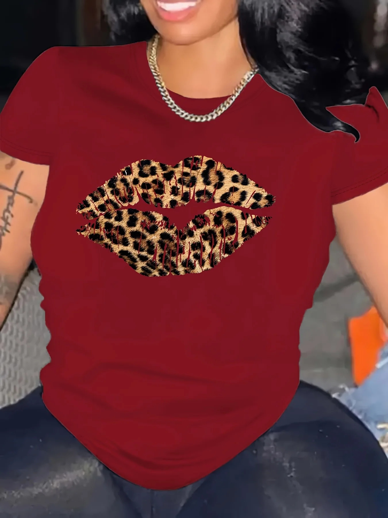 Summer womens leopard print lip print casual plus round neck short sleeved comfortable breathable T-shirt top 250320